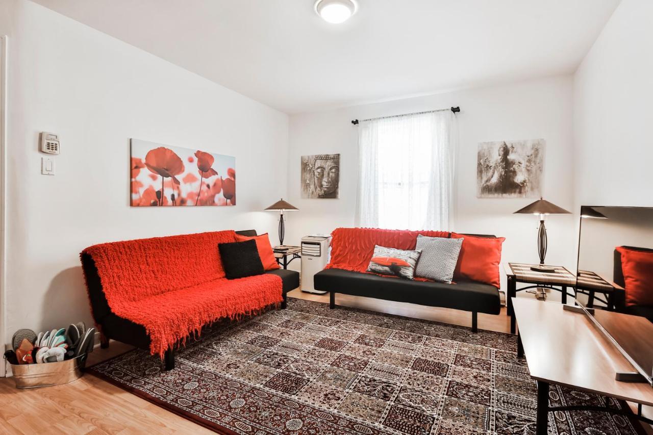 Free Parking In Beautiful Lachine Montreal Bagian luar foto