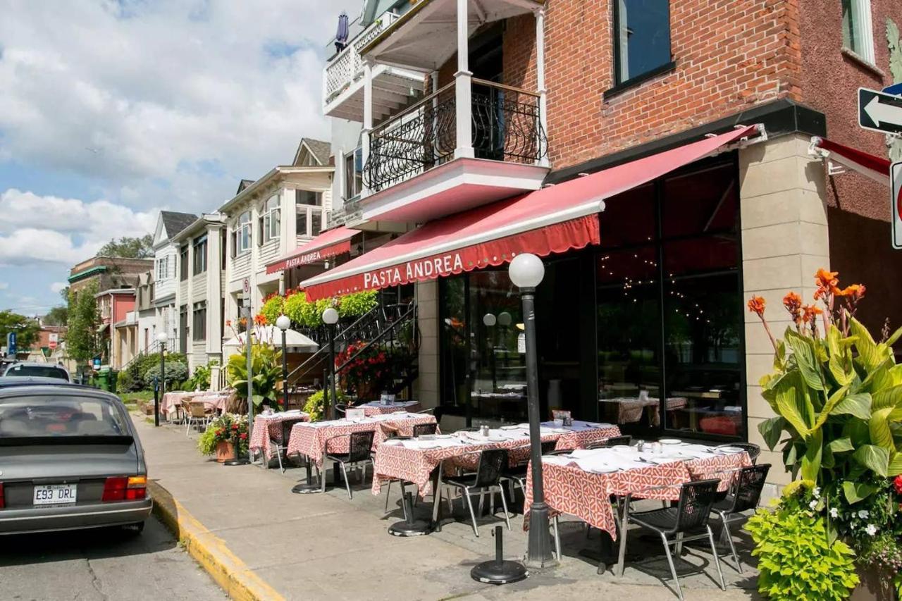 Free Parking In Beautiful Lachine Montreal Bagian luar foto